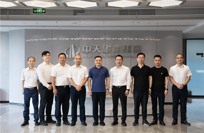 2023年6月27日下午，东阳市委副书记  、市长黄胜可一行六人到AG尊时凯龙人生就搏华南集团考察交流 。